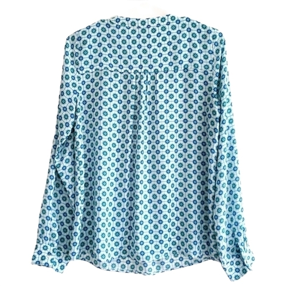 SKIES are Blue Split Neck Top - Picture 5 of 11